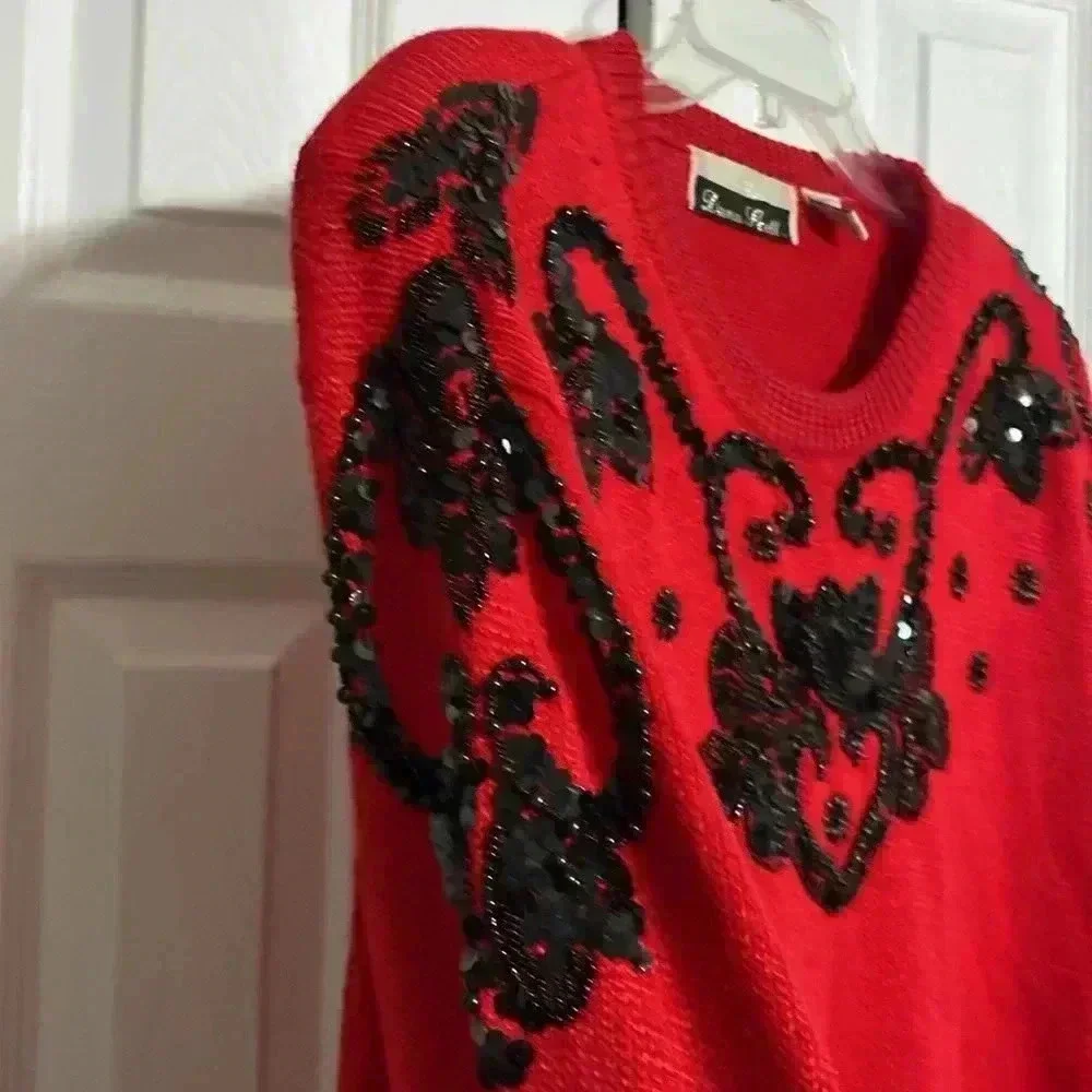 Dana Scott vintage 80’s embellished red & black sequin knit sweater size MEDIUM